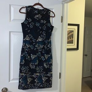 White House Black Market Dress Size 6 blue silver